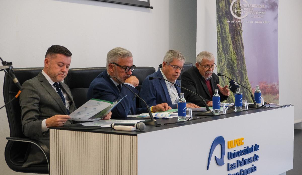 Teodoro Sosa, Lluís Serra, Marco Aurelio Pérez y Guillermo Morales