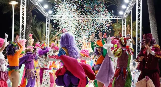 El Carnaval de Sitges denuncia un "perjuicio grande" por el caos de trenes en Rodalies