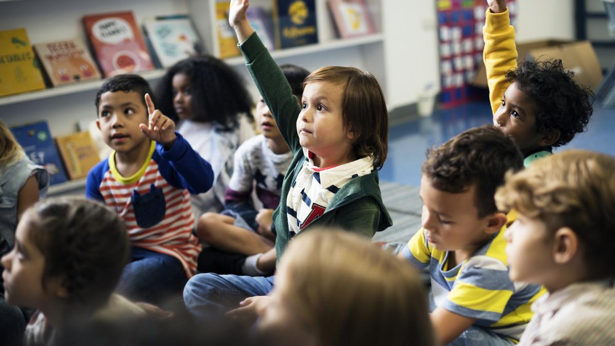 Calendario escolar y festivos Elche | Días no lectivos para los más pequeños de la casa