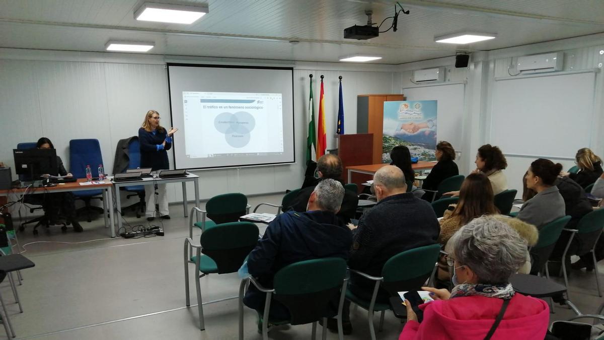El Área Sanitaria Este de Málaga Axarquía forma a sus profesionales en Educación Vial.