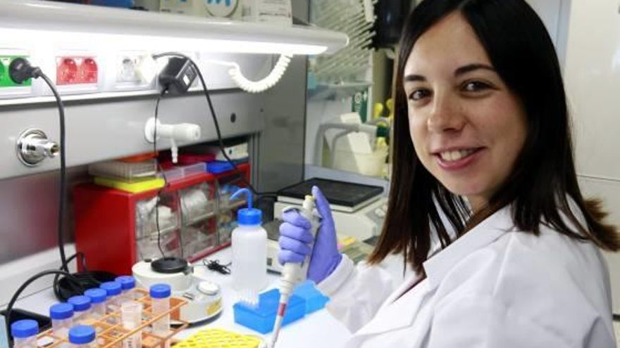 La doctora Marina Mola-Caminal, primera signant de l&#039;estudi sobre variants d&#039;un gen associades a l&#039;ictus