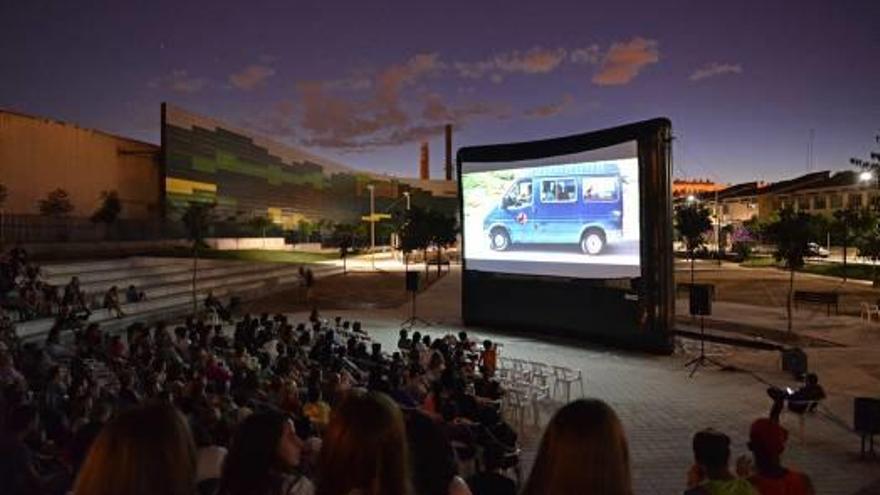 Felipe Bellver vuelve a acoger el cine de verano