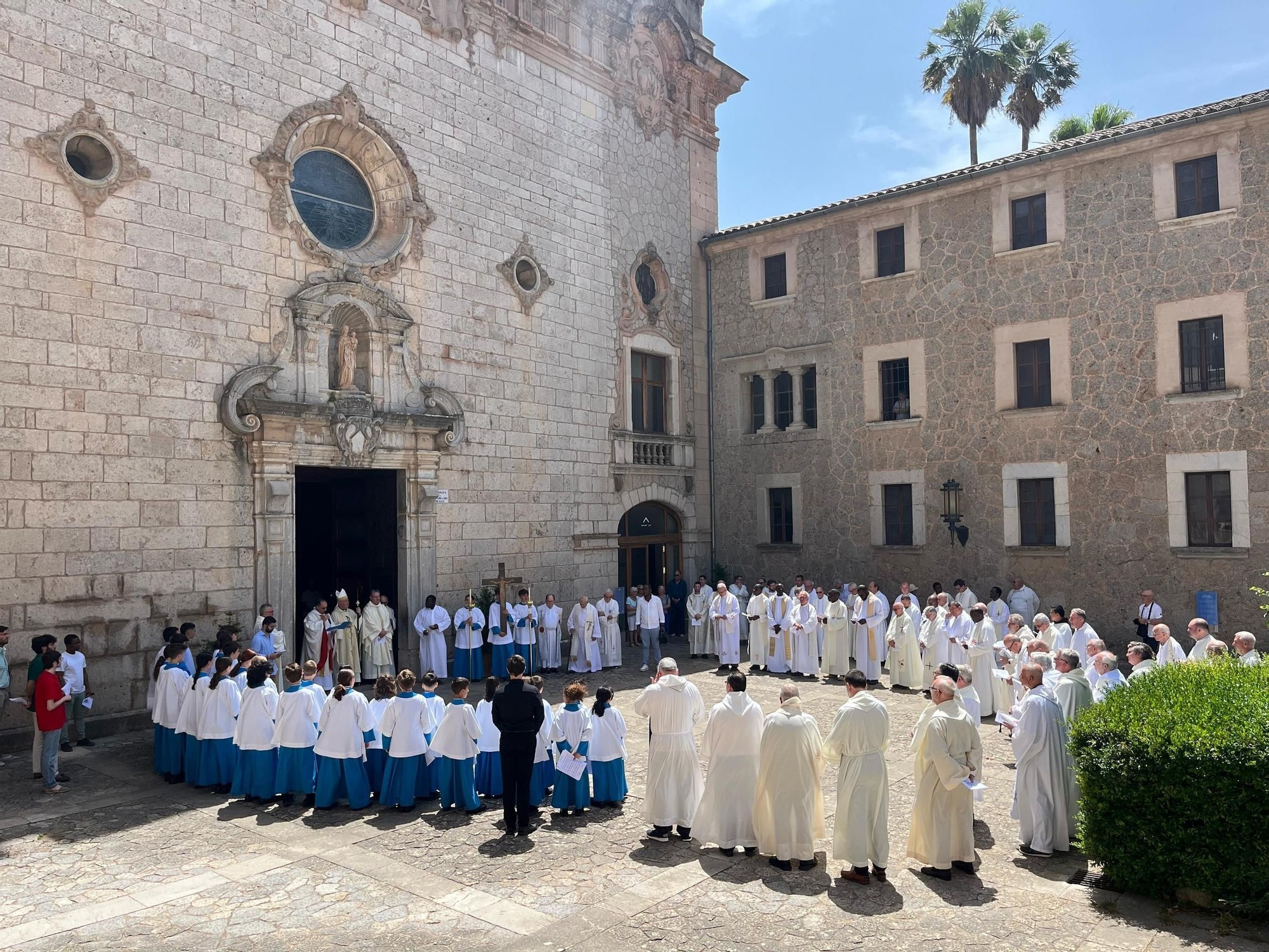 Las imágenes de la fiesta Jesucristo Sumo Sacerdote en Lluc