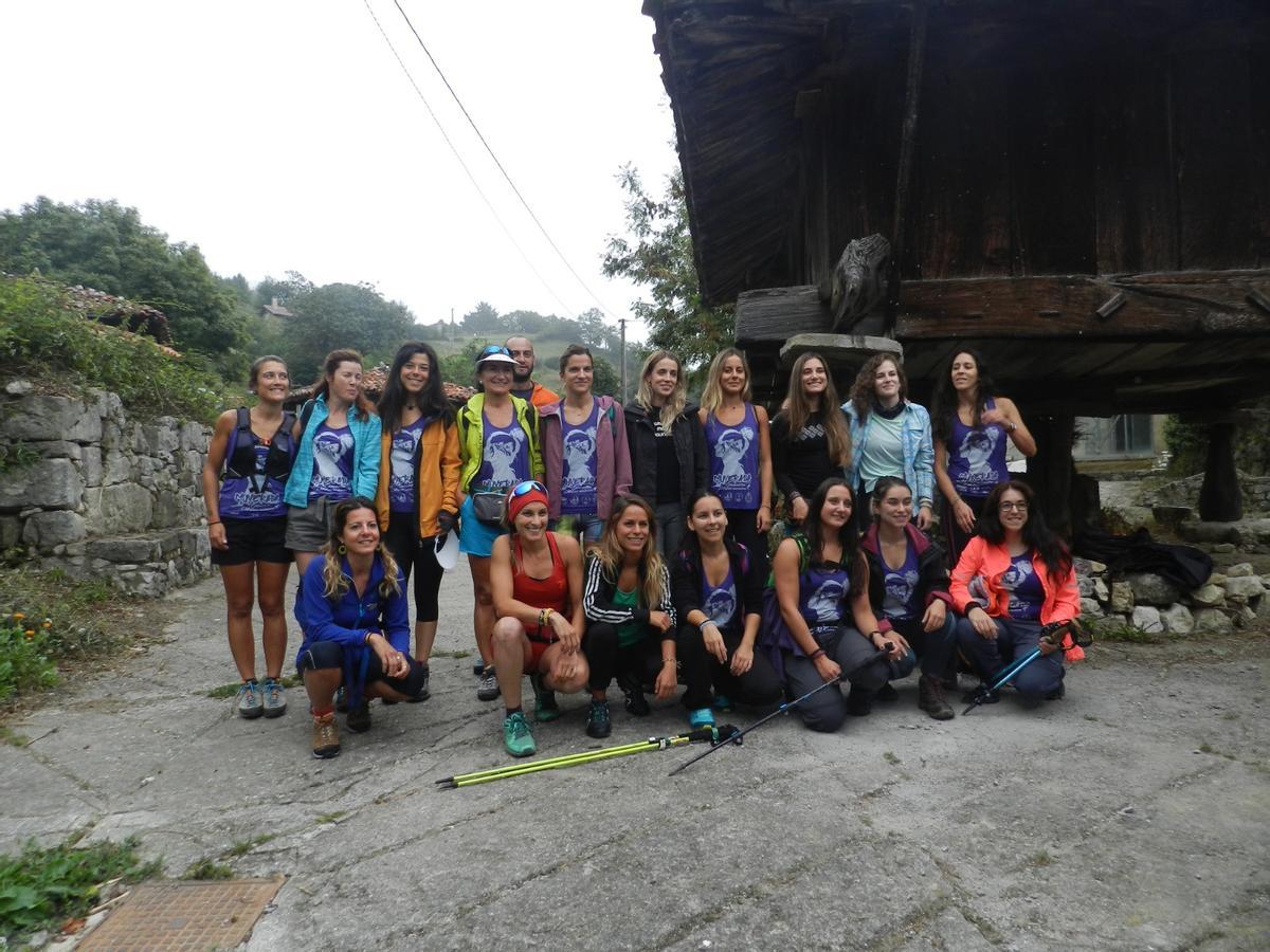 Participantes en la anterior edición del Encuentro de Mujeres Escaladoras.