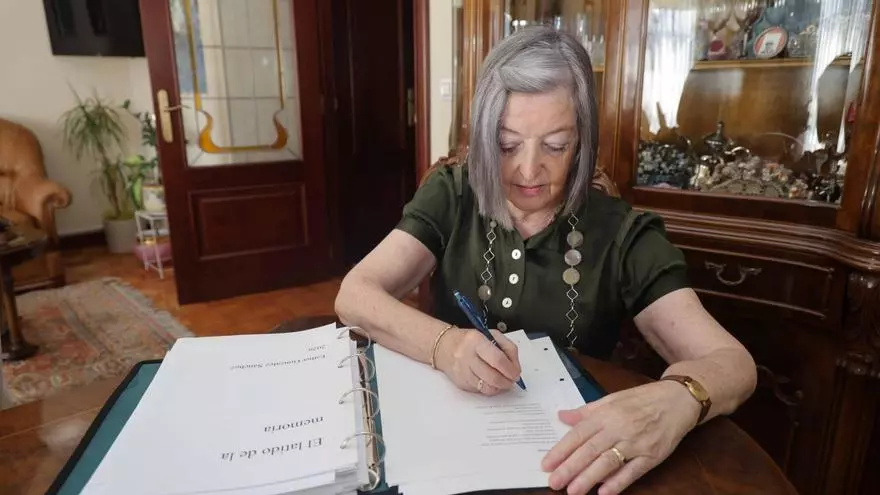 Esther González Sánchez ha escrito el poemario 'El latido de la memoria'