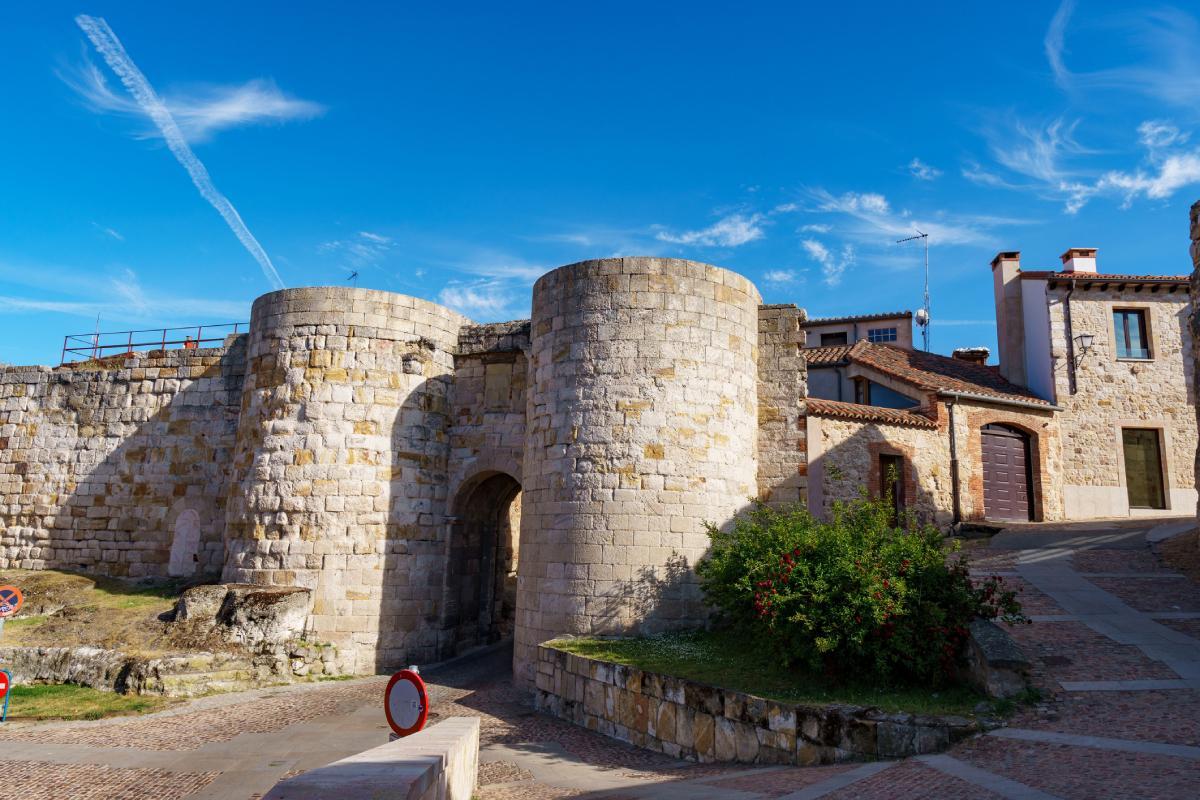 La puerta de Doña Urraca