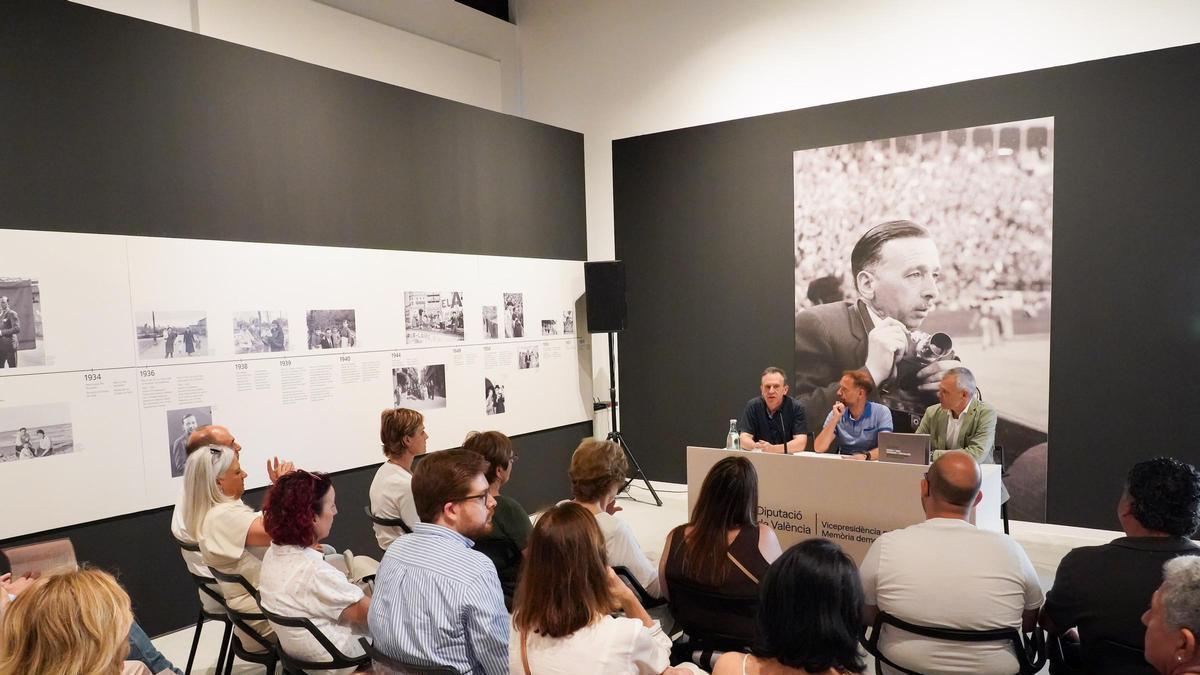 La presentación del diari de guerra de Ricardo Camallonga.