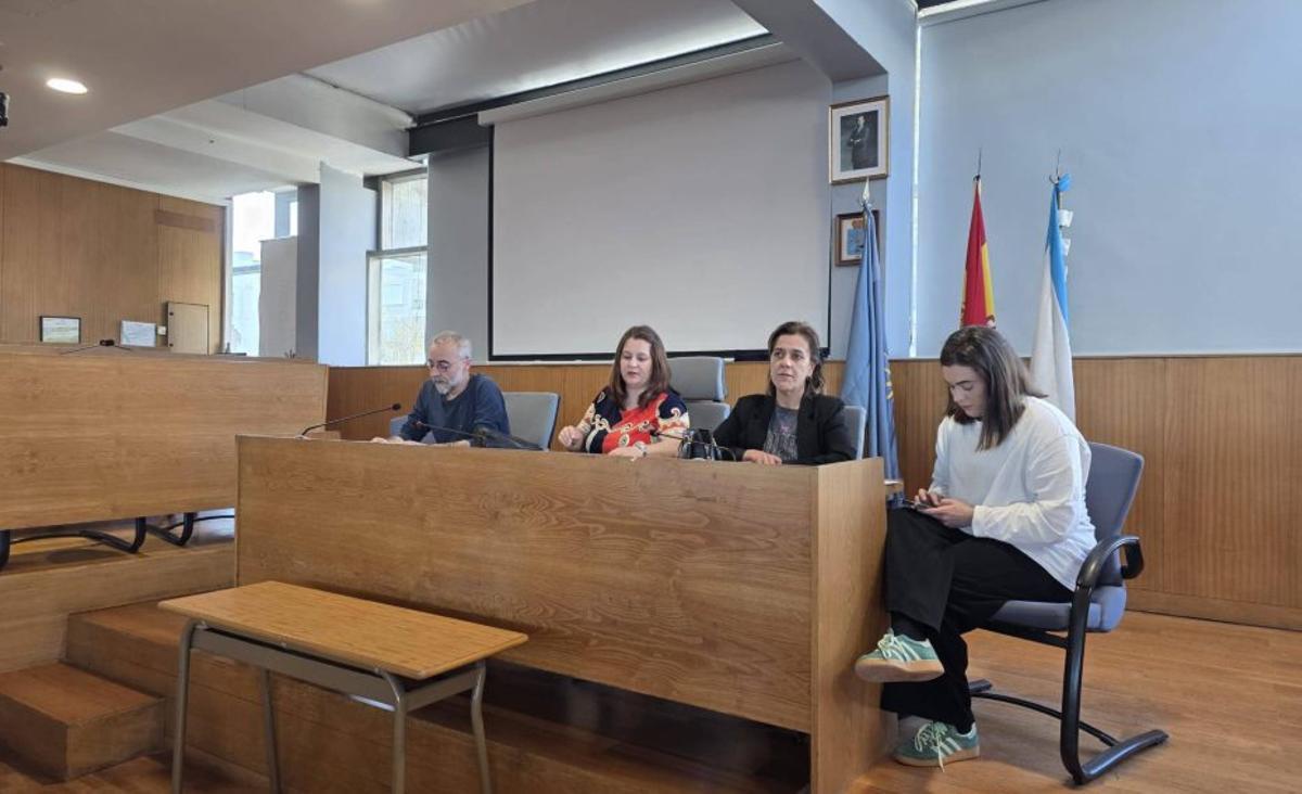 Antón Iglesias, Araceli Gestido, Sagrario Martínez y Xiana Abal.