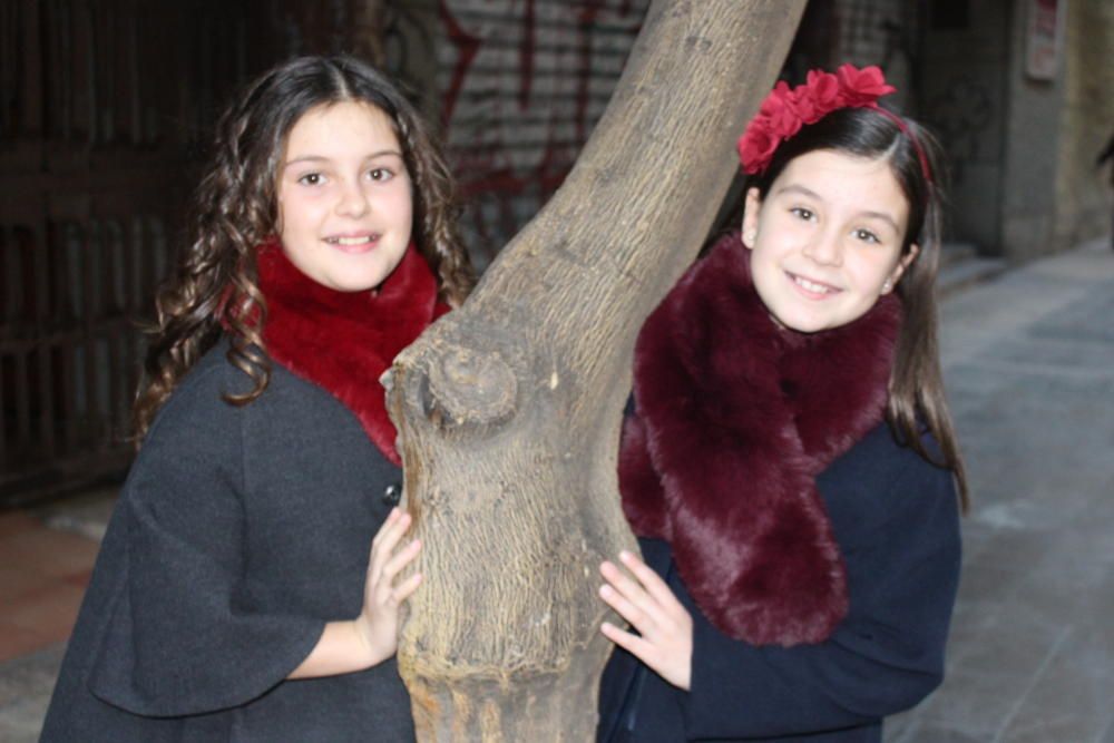 Las falleras de la corte, estilo "vintage"