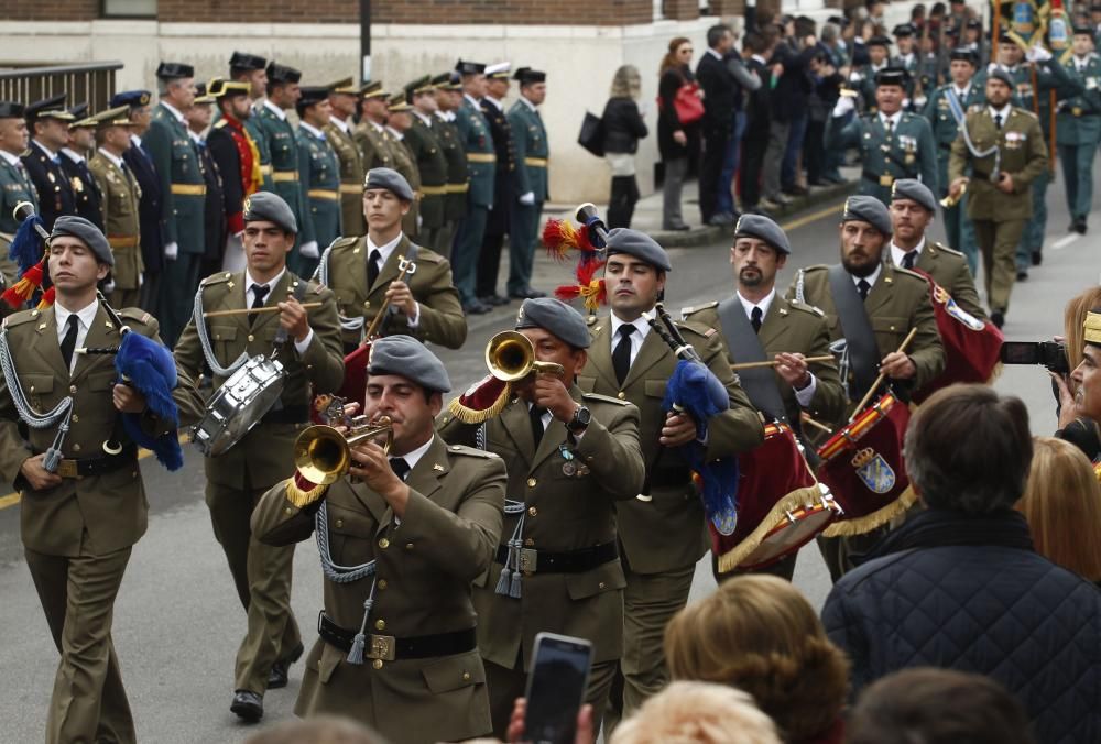 Actos oficiales en el cuartel del Rubín por el día del Pilar