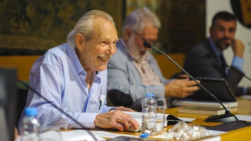 Mor el dissenyador Enric Huguet als 95 anys