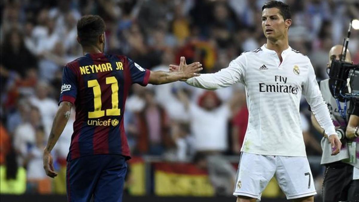 El Madrid quiere que Neymar tome el relevo de Ronaldo