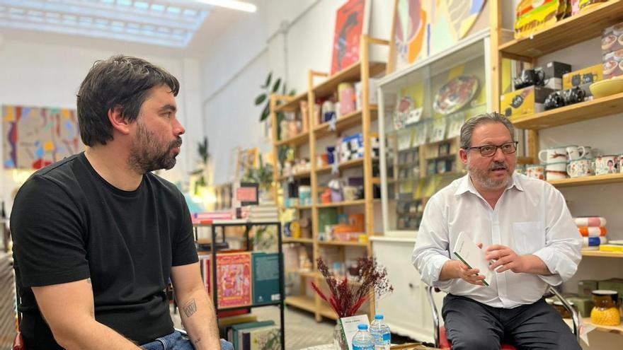 El cineasta y escritor Carlos D. Lechuga presenta en Córdoba 'Perro cubano', donde cuenta su experiencia migratoria