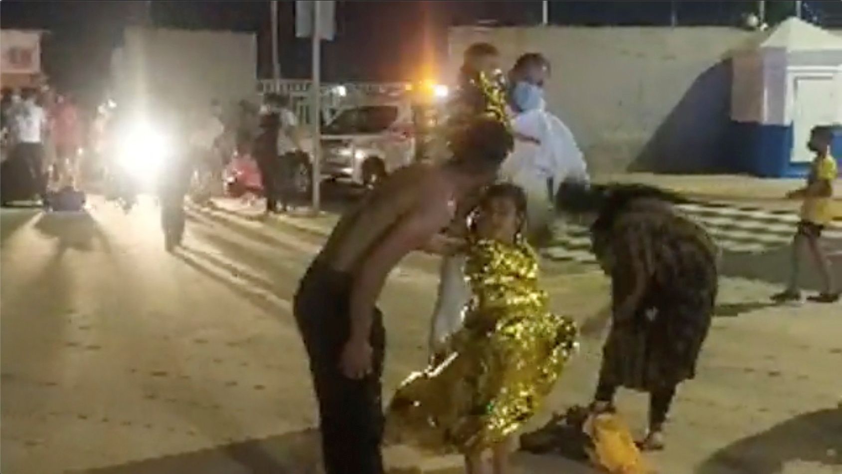 Más de 5.000 migrantes entran en Ceuta a nado