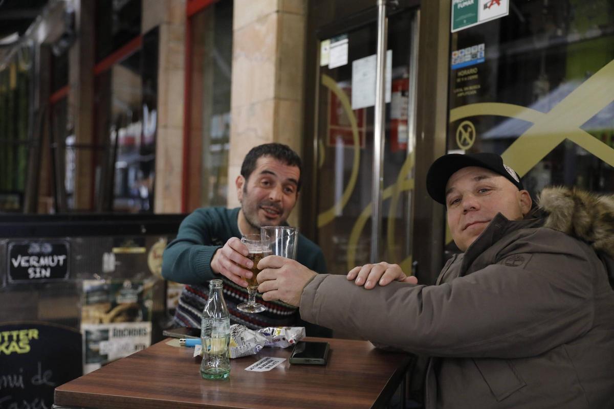 El auge del tardeo en Gijón, en imágenes