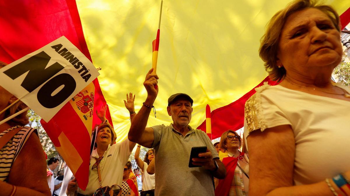 Manifestación contra la amnistía en Barcelona