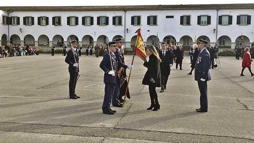 La jura de bandera se realizó en la festividad del Ejército del Aire.