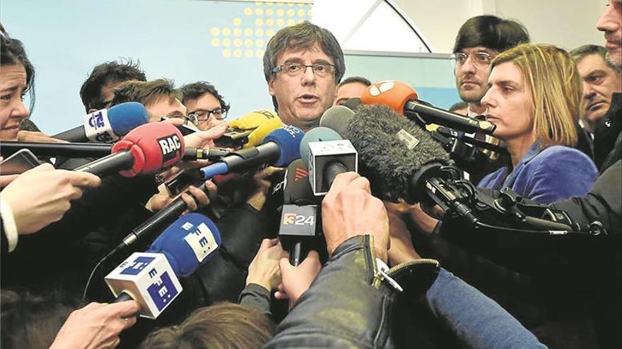 JxCat insta a ERC a desobedecer para investir a Puigdemont