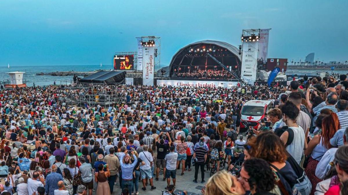 Barcelona ofrecerá conciertos gratis de música clasica en la playa: fechas, horarios y detalles