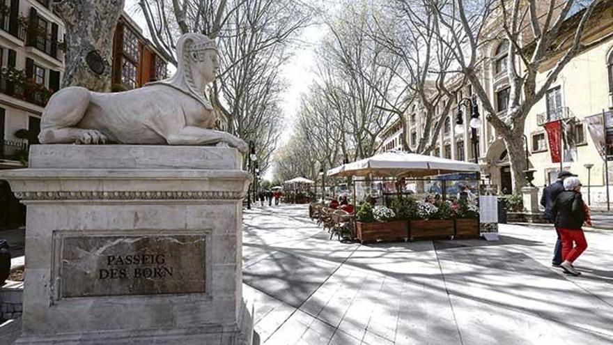 La agresión al comandante del Ejército de Tierra ocurrió en marzo de 2017 en el paseo del Born.