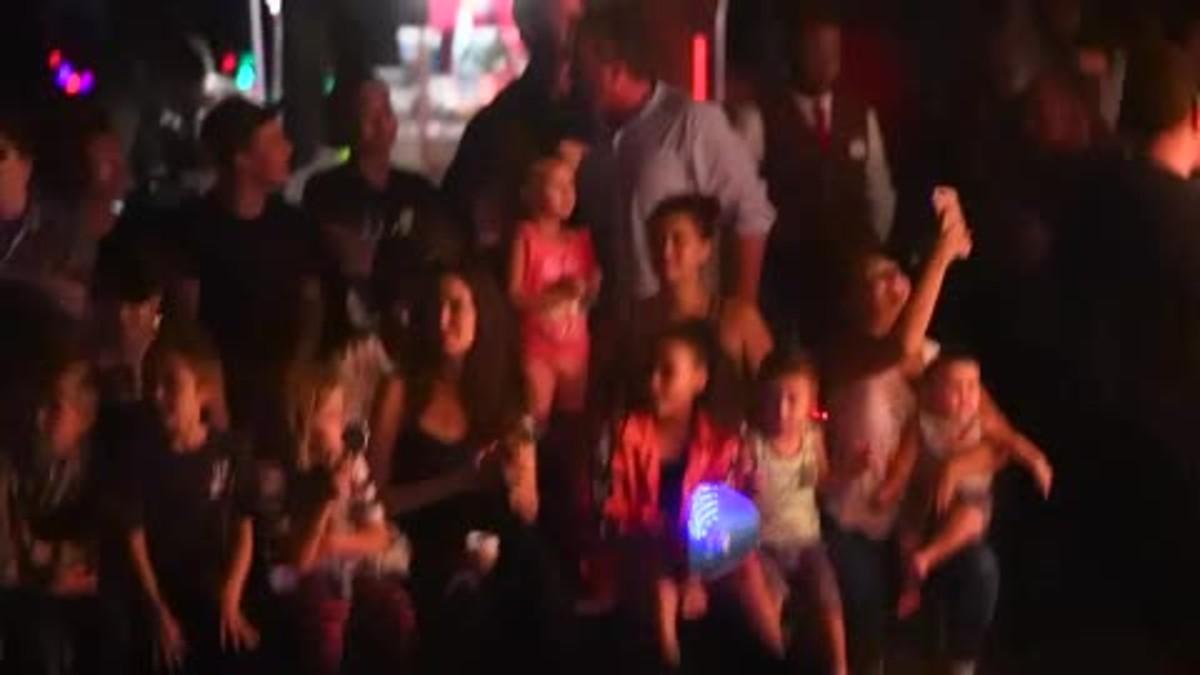 Angelina Jolie amb els seus fills Zahara, Shiloh, Knox i Vivienne Jolie Pitt.