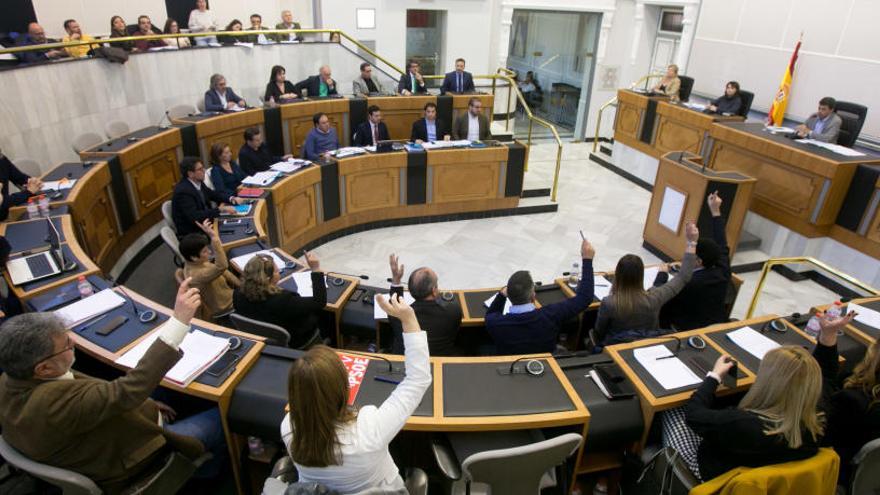 La Diputación suspende el pleno para aprobar 71 millones en inversiones