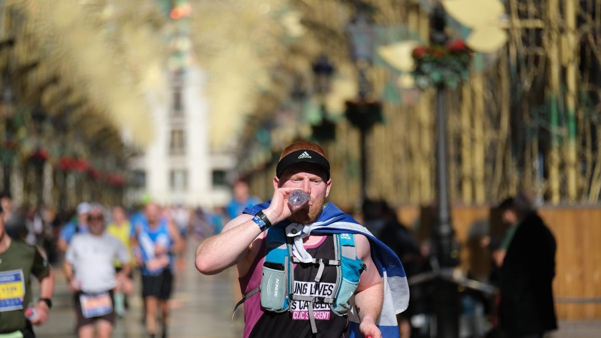 Las imágenes de la Zúrich Maratón de Málaga de 2021