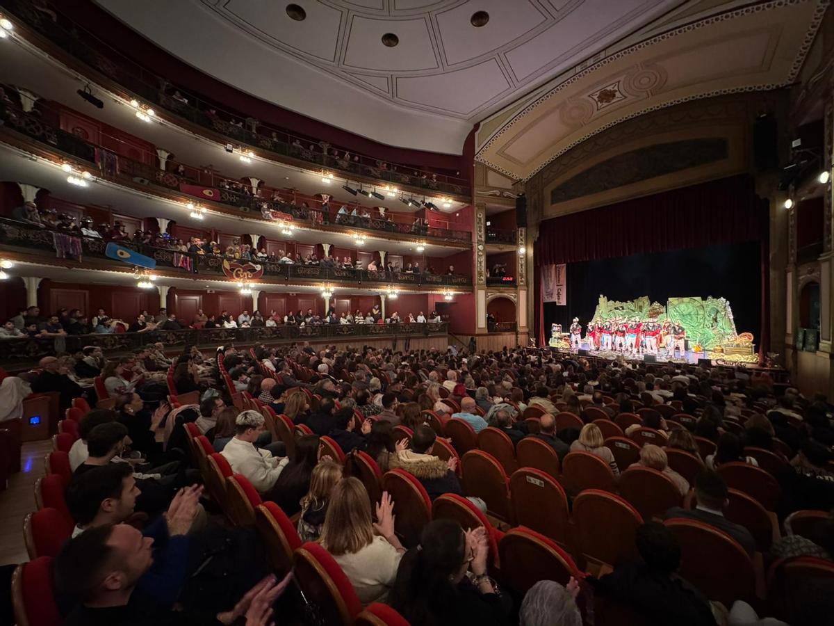 La final del concurso de agrupaciones carnavalescas de Córdoba, en imágenes