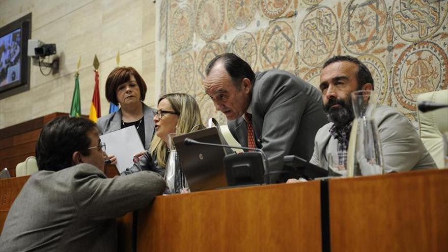 La Asamblea da su apoyo unánime al campo para unas «condiciones justas»