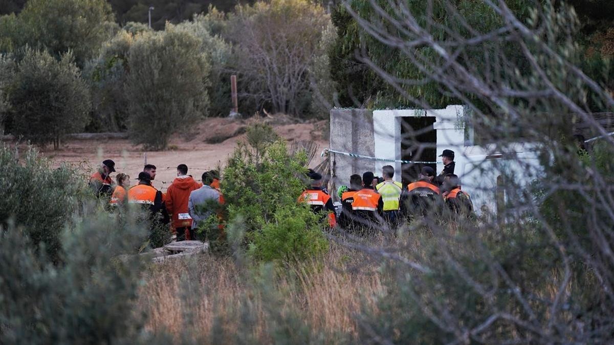 Levantamiento de los cadáveres de los niños desaparecidos en Godella.