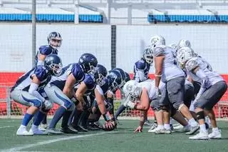 Sé jugador de fútbol americano por un día con los Málaga Corsairs