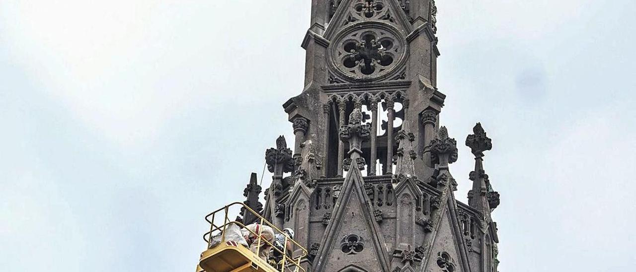 Obras en el templo de la iglesia parroquial de Arucas, financiadas por el Cabildo de Gran Canaria. | JOSÉ CARKLOS GUERRA