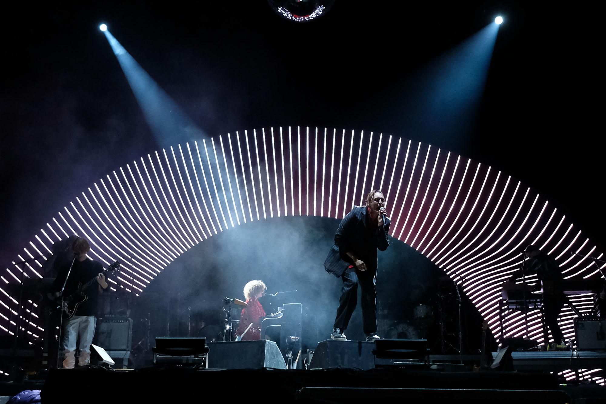Primer día de conciertos en el Festival Cala Mijas 2023: Arcade Fire