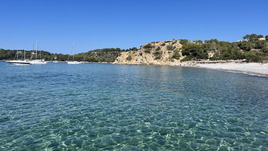 Imaginario de Ibiza | Cuando el viento aún arrastra silencios en es Jondal