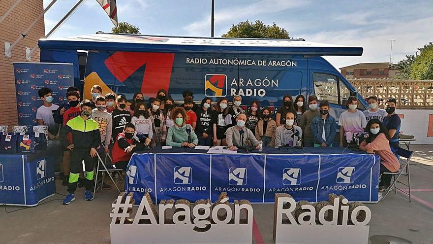 Se llevó a cabo un programa de entrevistas en directo con Aragón Radio. | SERVICIO ESPECIAL
