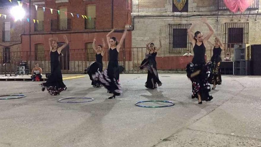 Uno de los momentos de la gala solidaria.