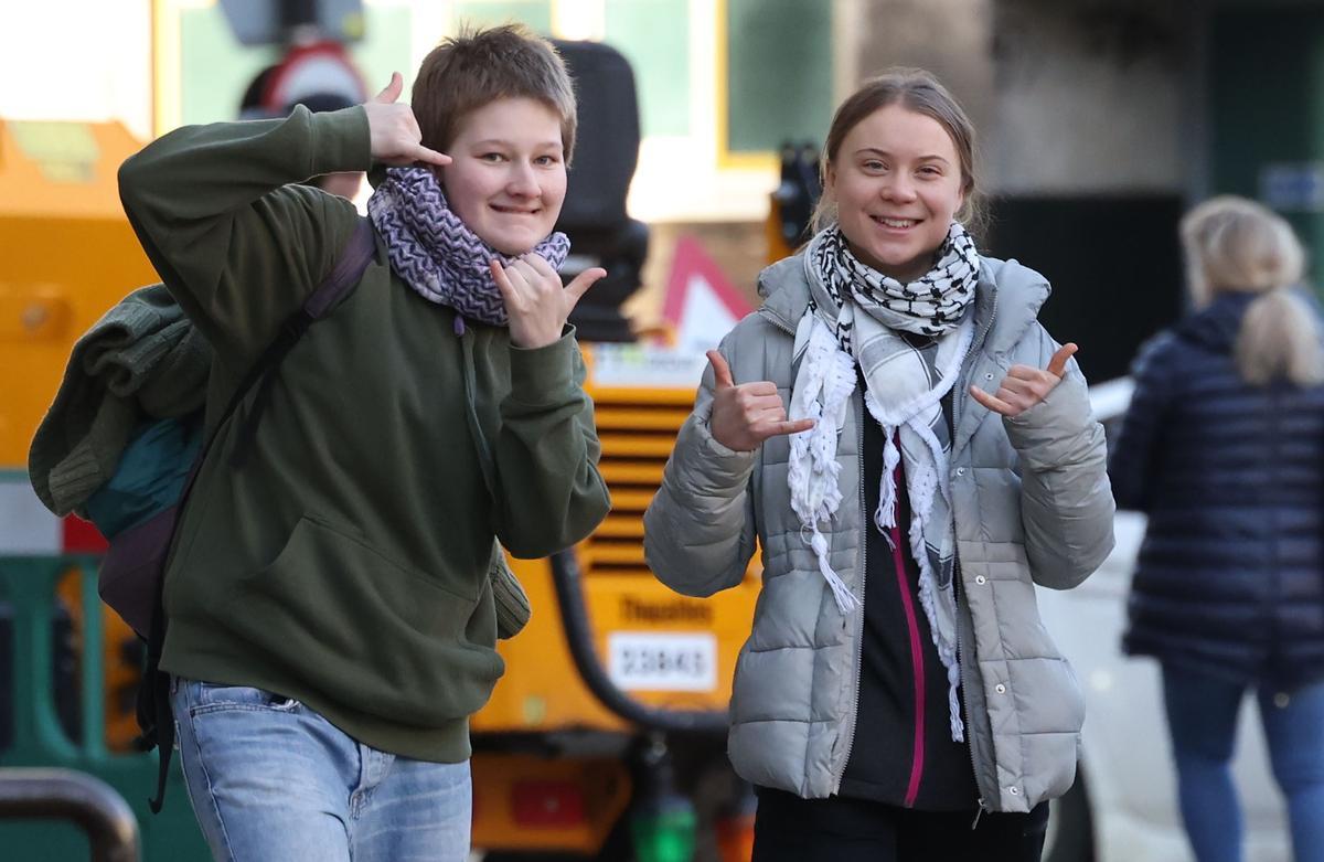 Greta Thunberg llega a su juicio en Londres