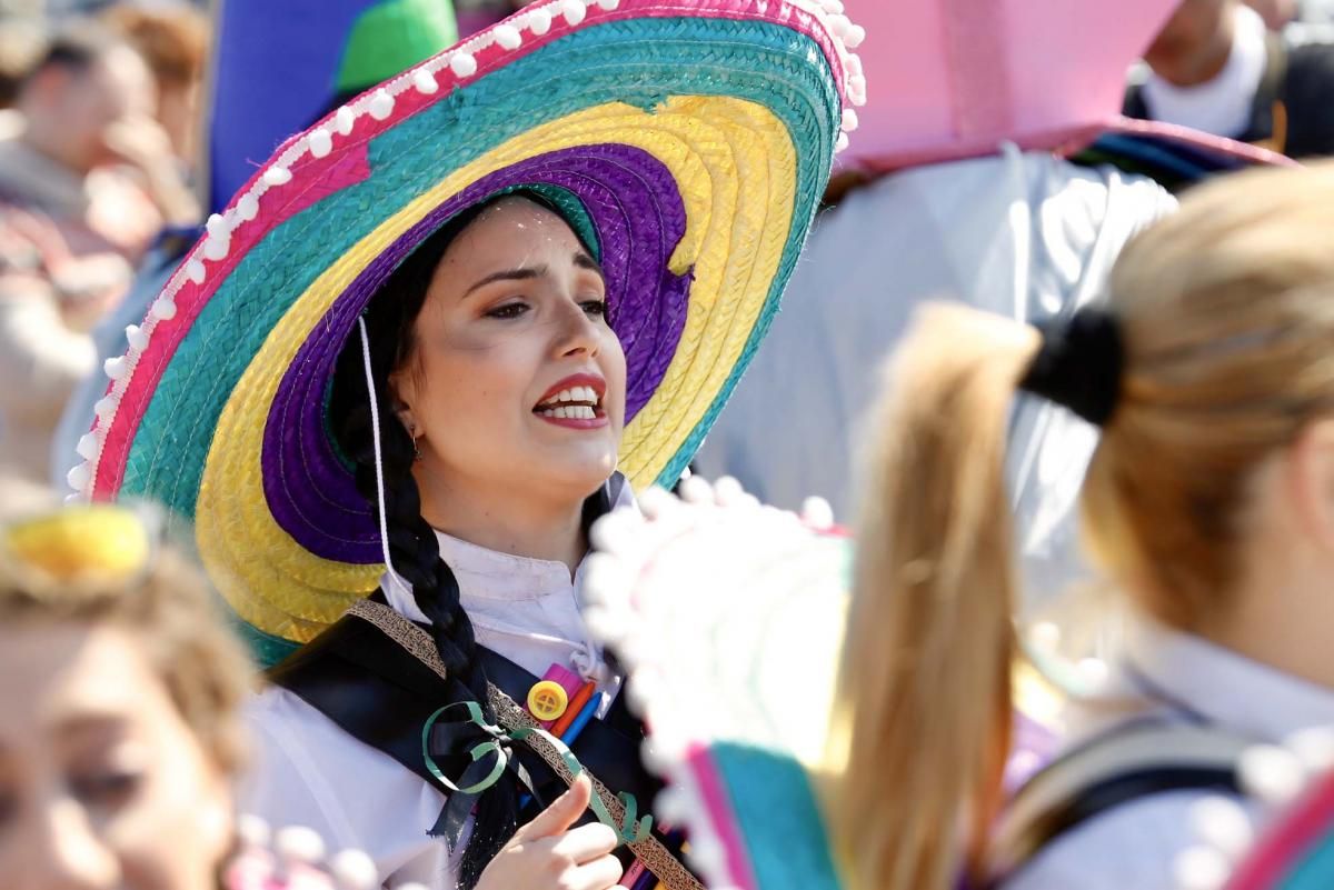 Carnaval de Córdoba: pasacalles en la Calahorra y fiesta infantil en el Bulevar