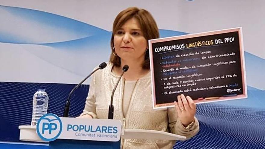 La presidenta del PP de la Comunidad, Isabel Bonig, presentó ayer propuestas sobre el valenciano.