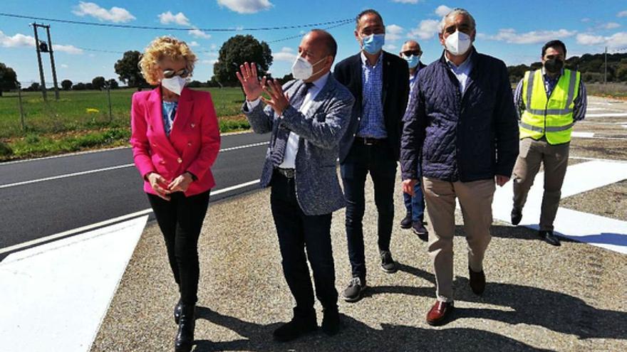 La carretera entre Mózar y Santa Cristina estrena asfaltado