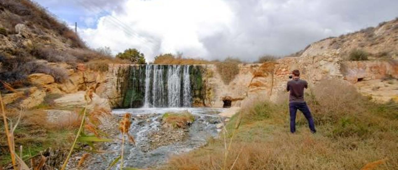 El azud árabe del río Vinalopó situado entre los términos de Novelda y Monforte del Cid.