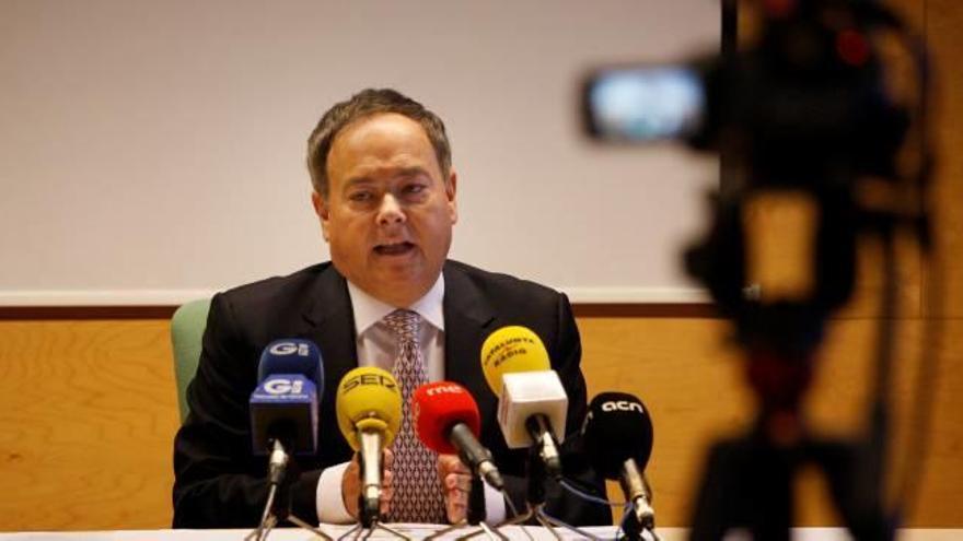 El president de l&#039;Audiència de Girona, Fernando Lacaba, en la roda de premsa d&#039;ahir.