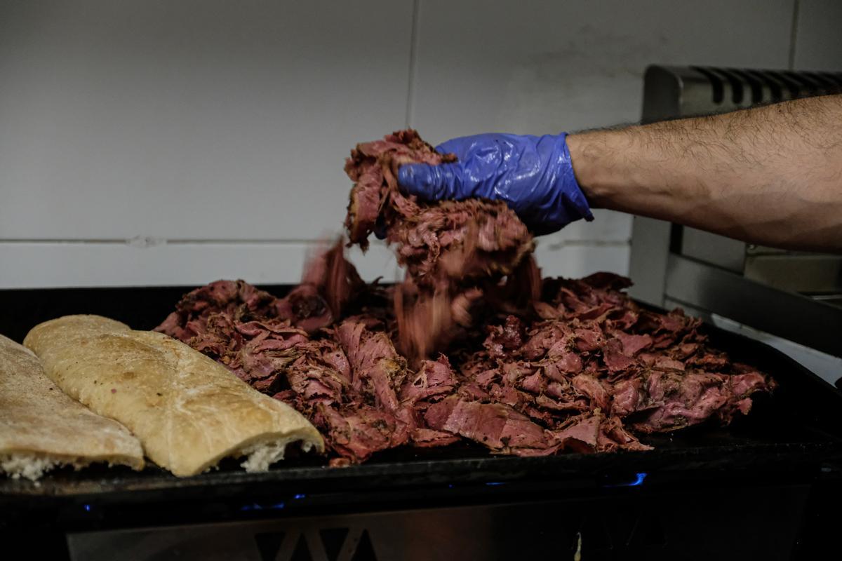 Comida XXXL: desde cruasanes de 1 kilo hasta burgers tamaño mesa