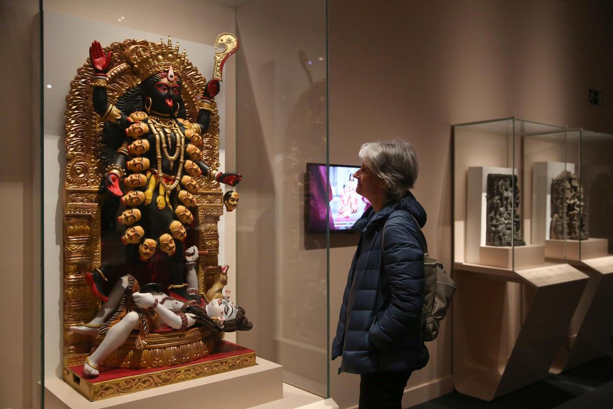 La diosa Kali en la exposición ' Veneradas y temidas. El poder femenino en el arte y las creencias'.