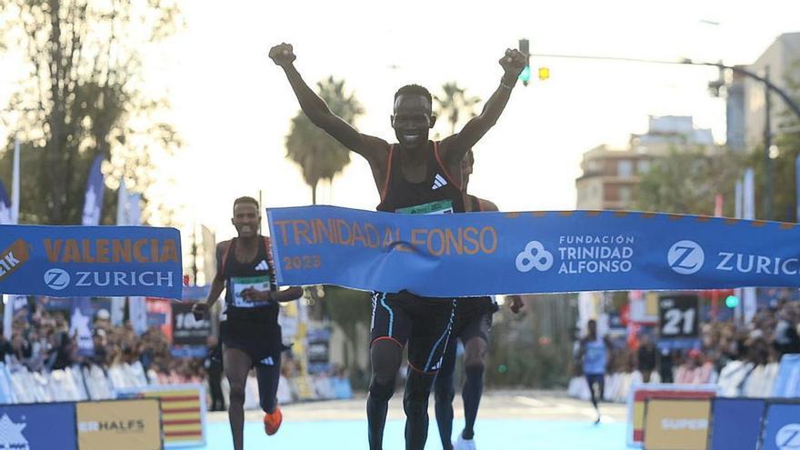 Media maratón de Valencia: Triple corona para Kibiwot Kandie y récord de España para Carlos Mayo