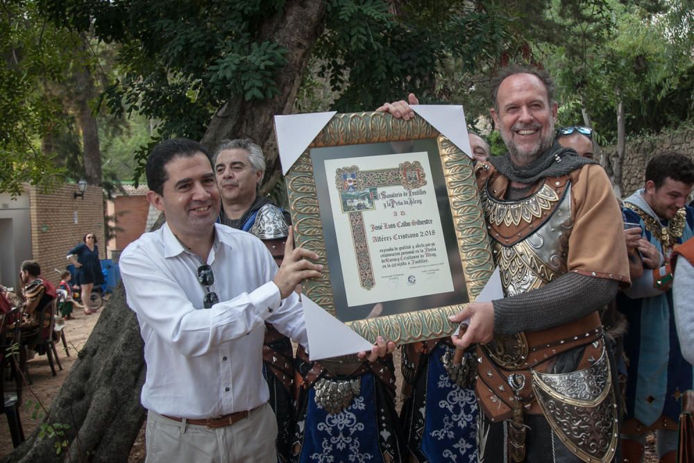 Fontilles vive los Moros y Cristianos de Alcoy