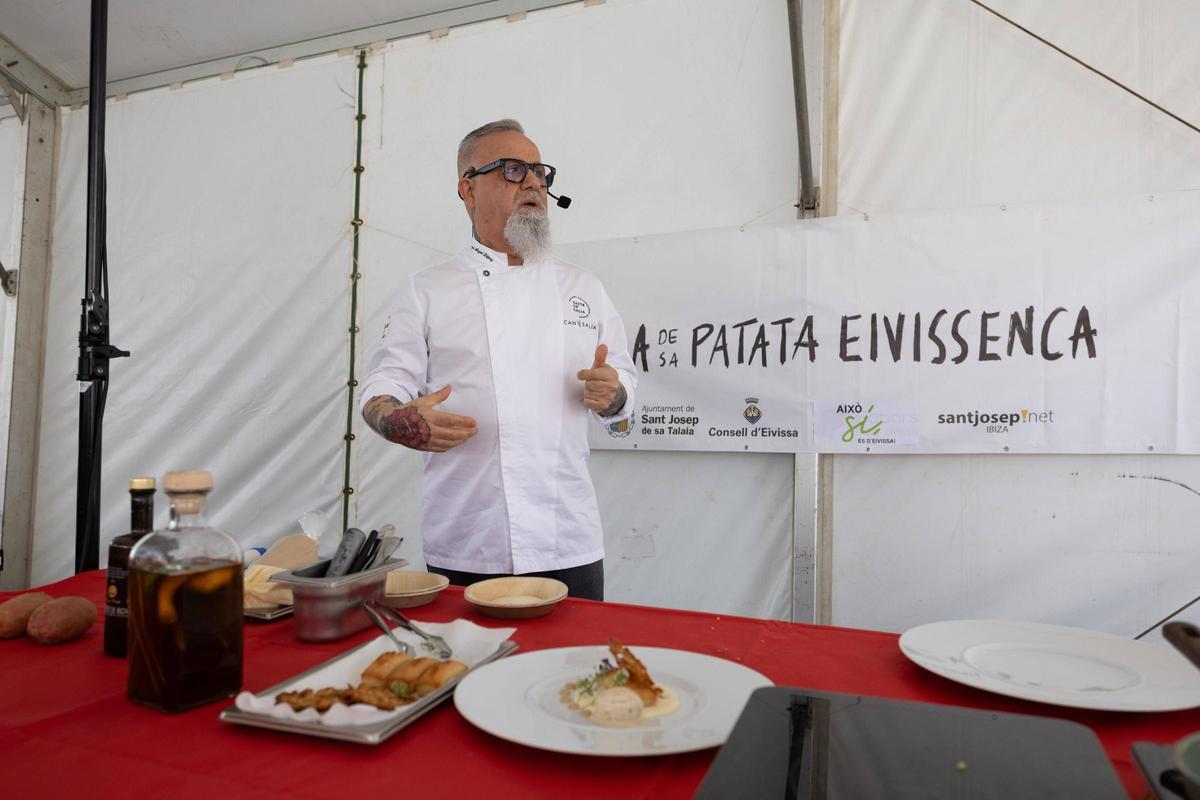 Descubre todas las fotos de la III Feria de la patata ibicenca