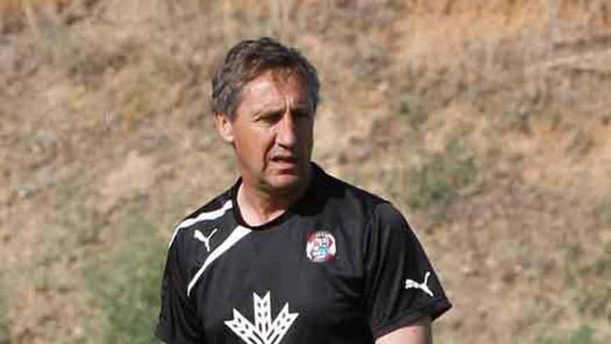 Balta, técnico del Zamora, en un entrenamiento.