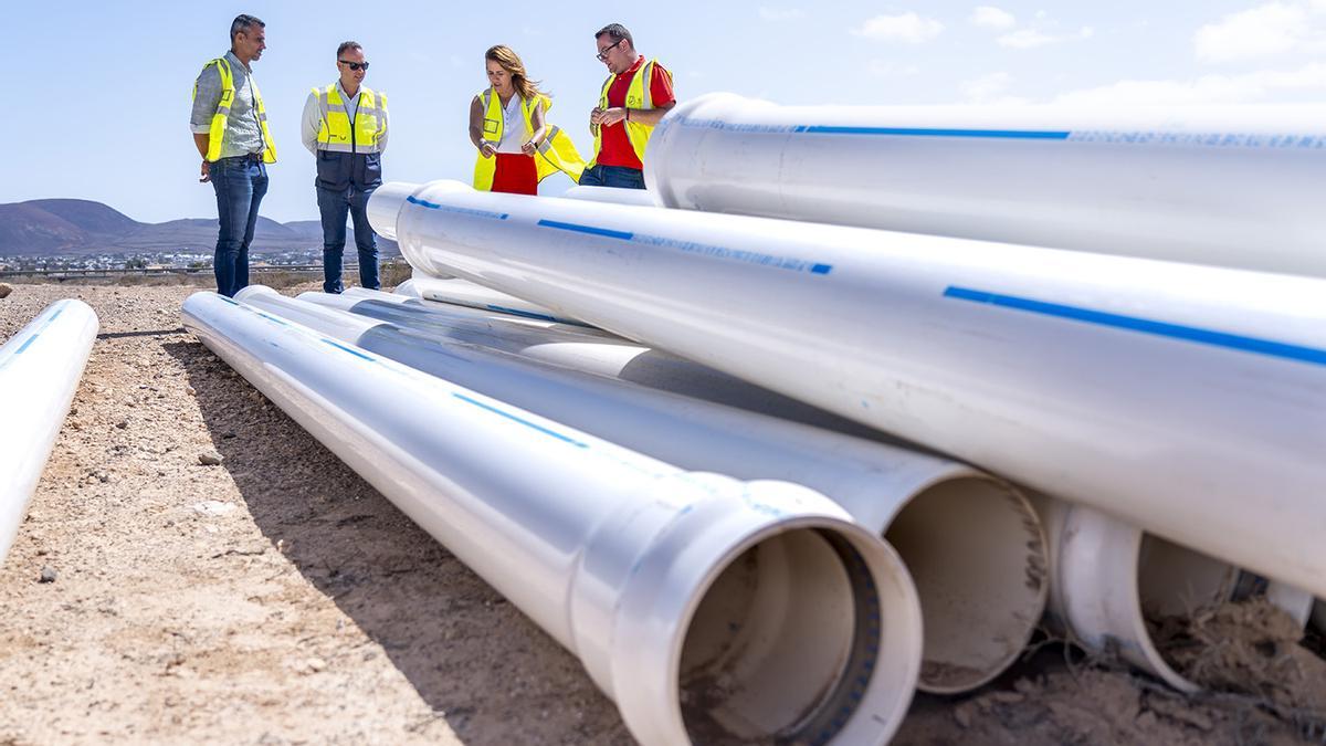 La presidenta Lola García durante una visita a las obras del CAAF.