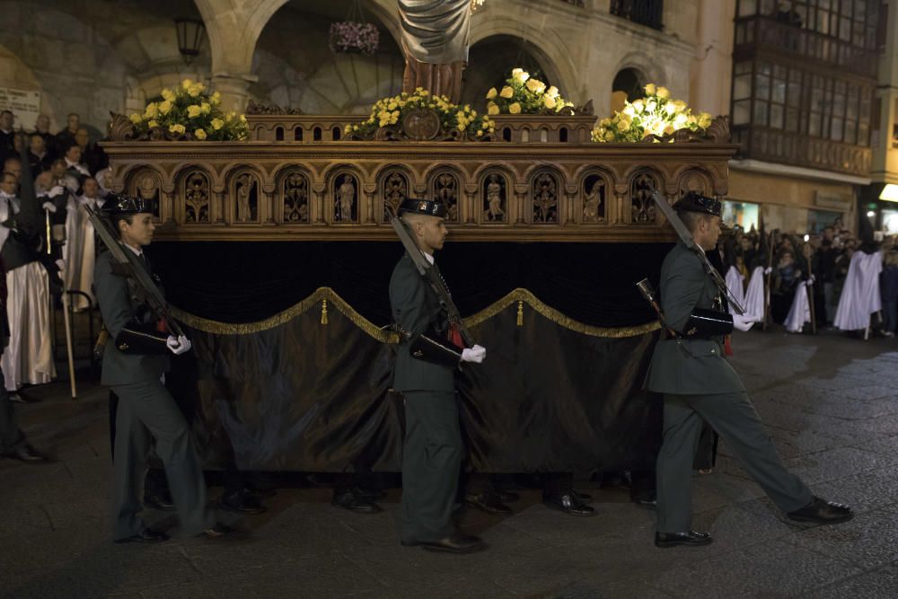 Procesión de Jesús en su Tercera Caída